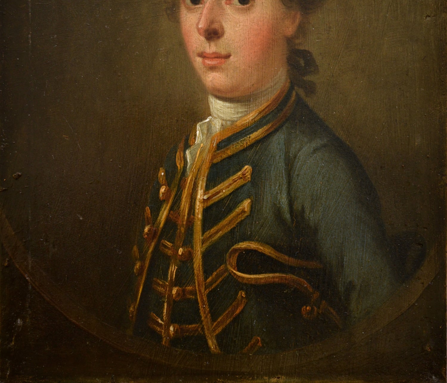 Francis Lindo (1714–67), Attributed – A Portrait of a Scottish Military Gentleman, Probably the Gordon Clan, Wearing a Military Tunic and Holding a Tricorne Hat c.1760 - Image 4
